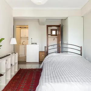 https://apt-irodotou-studio.hotelschalkidiki.net